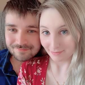 Meet your Posher, Emilie